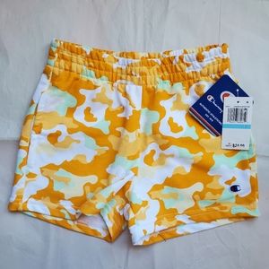 Champion shorts size 5